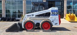 Minicargador-BobCat-763-4551-4