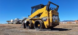 Minicargador-Cat-242b3-2664-10
