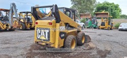Minicargador-Caterpillar-252B3-1851-12