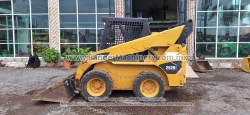 Minicargador-Caterpillar-252B3-1851-14