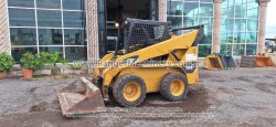 Minicargador-Caterpillar-252B3-1851-16