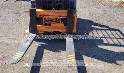 Montacargas-Toyota-5fgc25-3875-9
