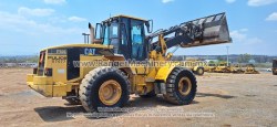 Payloader-Cat-It62g-0422-3