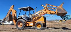 Retroexcavadora-Case-580mSeries3-0590-17