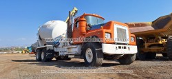 Revolvedora-Mack-1986-3263-8