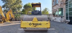 Vibrocompactador-Bomag-Bw213dh40-1251-2