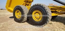 Yucle-Cat-735b-0420-6