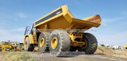 Yucle-Cat-740-1478-2