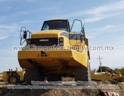 Yucle-Cat-740-1478-9
