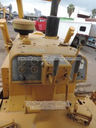 bulldozer-caterpillar-D6D-serie5247-13