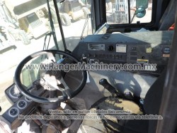 camionbombaelevadoradeconcreto-mack-MR6885-serie3228-20