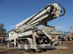 camionbombaelevadoradeconcreto-mack-MR6885-serie3228-5