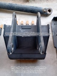 cucharon-bote-iacmaq-caterpillar-416-nuevo-27