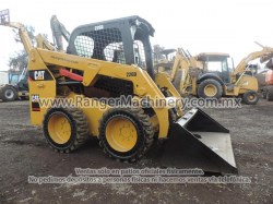 minicargador-caterpillar-226D-serie2715-11