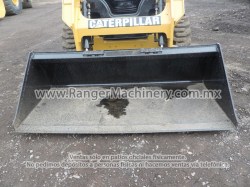 minicargador-caterpillar-226D-serie2715-14
