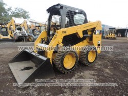 minicargador-caterpillar-226D-serie2715-1
