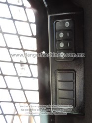 minicargador-caterpillar-226D-serie2715-20