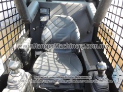 minicargador-caterpillar-242B-serie0682-17