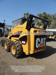 minicargador-caterpillar-242B-serie0682-4