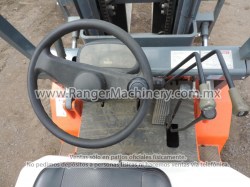 montacargas-yangft-cpcd30-serie6292-12