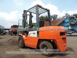 montacargas-yangft-cpcd30-serie6292-7