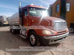 pipa-freightliner-columbia120-2006-3935-10