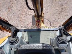 retroexcavadora-caterpillar-420f-1820-9.jfif