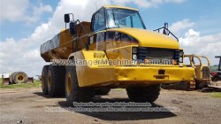 yucle-cat-740-1296-4